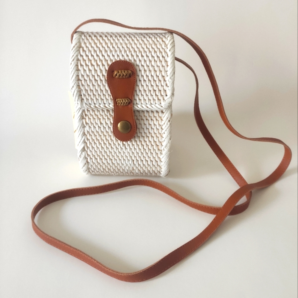 Collection Eighteen mini handbag crossbody or shoulder hand-woven wicker NWT